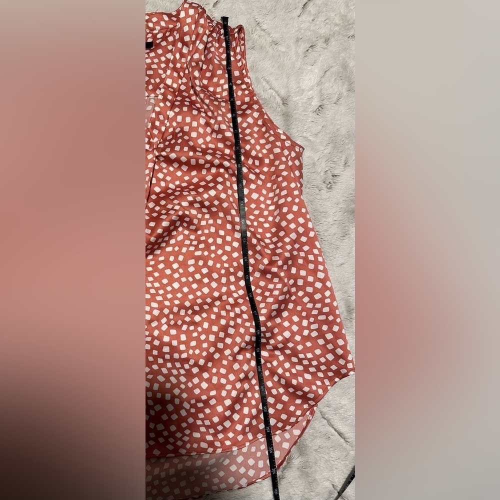 Alfani Coral and White Satin V Neck Tank  Blouse - Picture 5 of 11